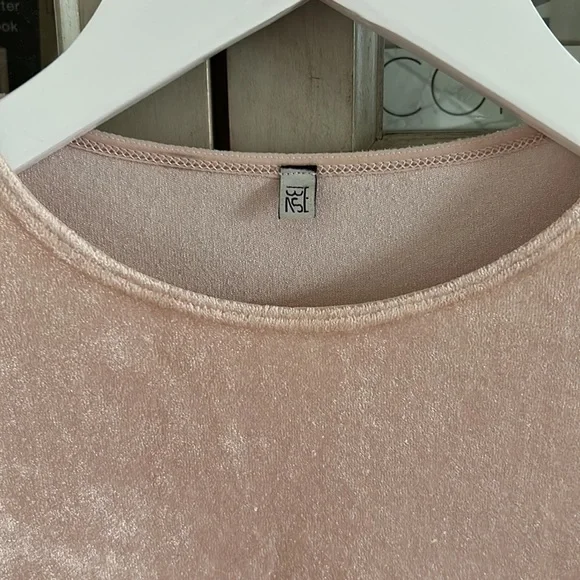 Baserange long sleeve Ping Modal Top - Picture 2 of 6